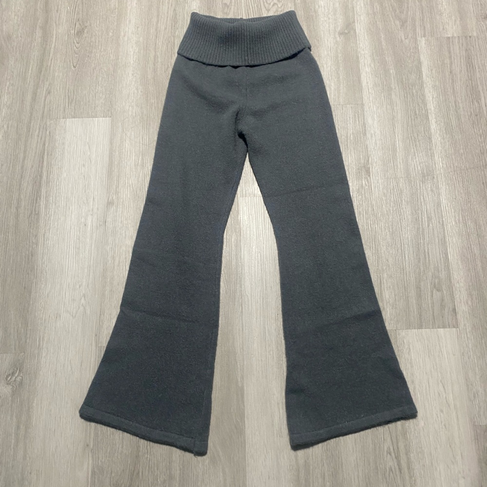 SHEIN Charcoal Knit Leg Warmers